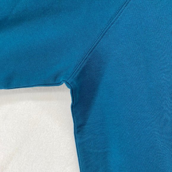 Patagonia Men's P-6 Blue Long Sleeve Organic Sweatshirt Crewneck Size Small NWT - Picture 3 of 9